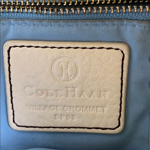 Cole Haan Village Gromet White Leather Purse - Picture 14 of 16